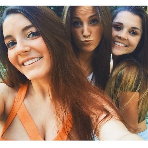 Meet your Posher, Kiersten - Picture 1 of 1